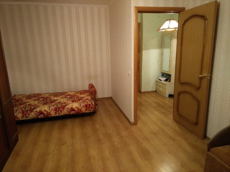Сдам 1-к квартиру в хорошем доме.