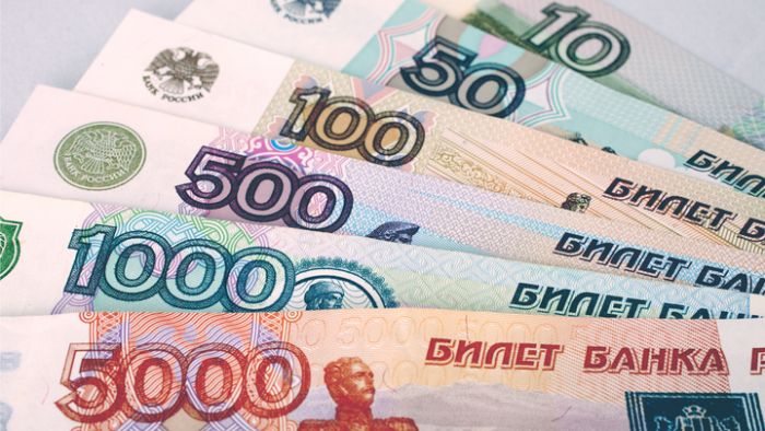 Деньги по двум документам, никаких предварительных оплат