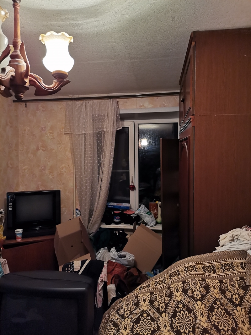 Продается 2х комнатная квартира в пятиэтажном,кирпичном доме.