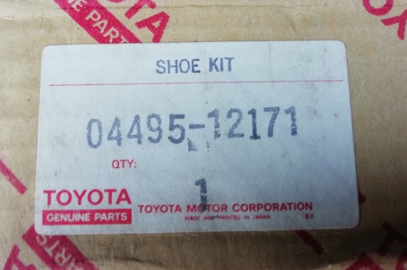 Продам запчасти для Тойота Corolla