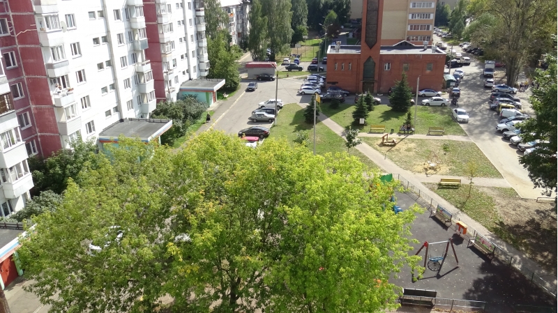 Продается 4-комнатная квартира.