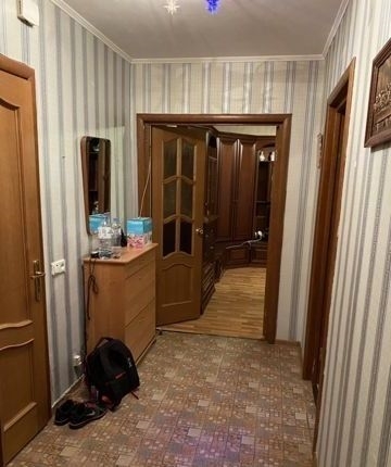 Сдам 2-к квартиру в районе с развитой инфраструктурой.
