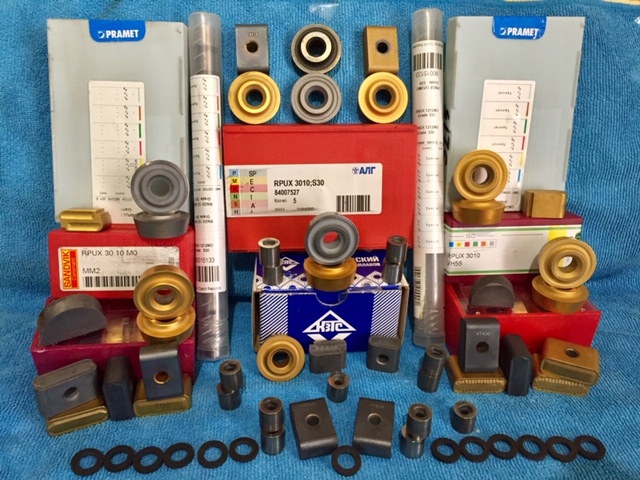 ПРОДАЮ резцы пластины КЖ столбики чашечный RNHX 1212 S26 PRAMET Резец чашечны