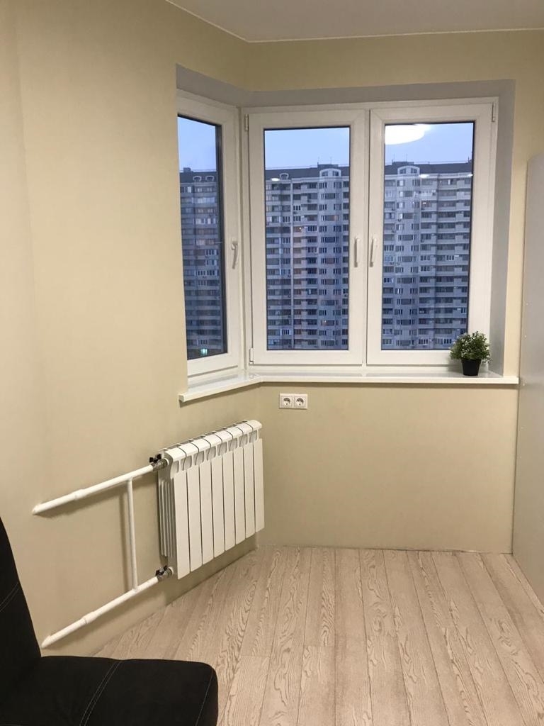 Продатся прекрасная, уютная 2 - комнатная квартира.