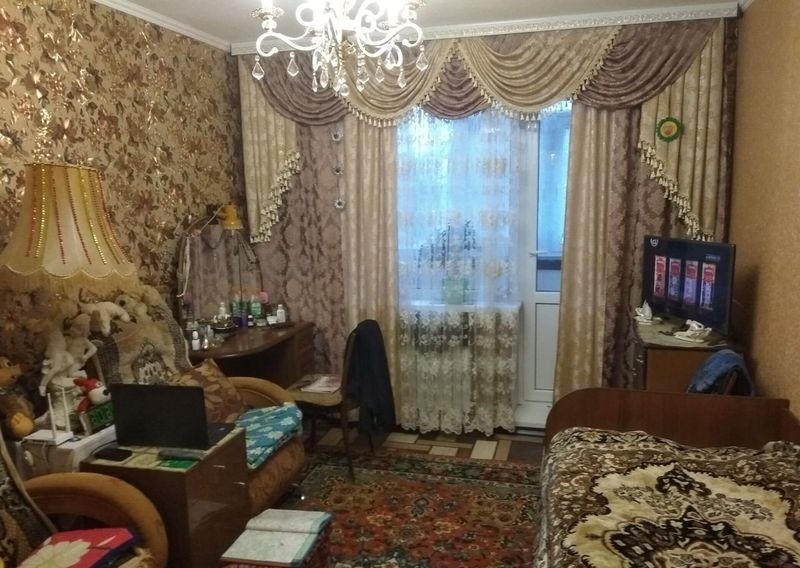 Продам отличную квартиру,теплую,уютную,не угловую.