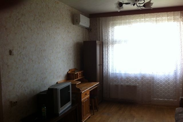 Продается СРОЧНО отличная 1-комнатная квартира.