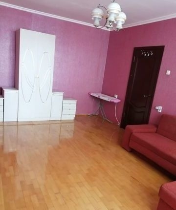 Двухкомнатная квартира в аренду по хорошей цене.