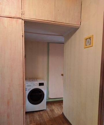 Продам 2-комнатную квартиру в развитом районе по доступной цене.