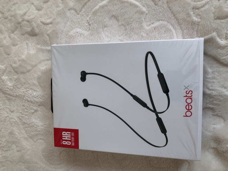   Beats X