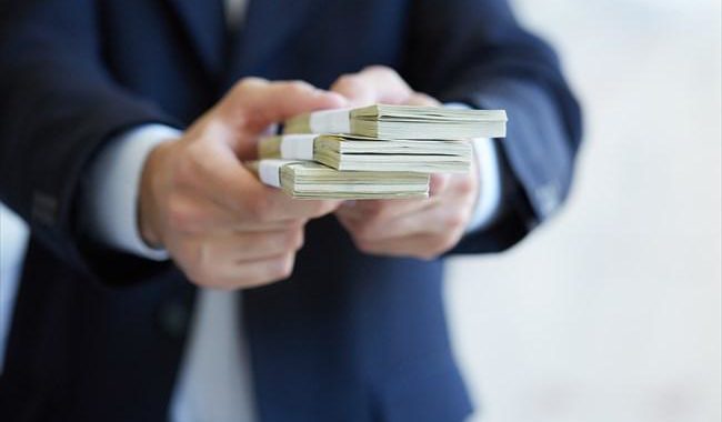 Выдача кредита до 3 000 000 р при наличии испорченной КИ и долгов