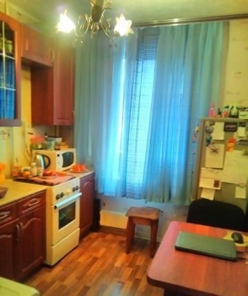 Продам 1 комнатную квартиру рядом с м.