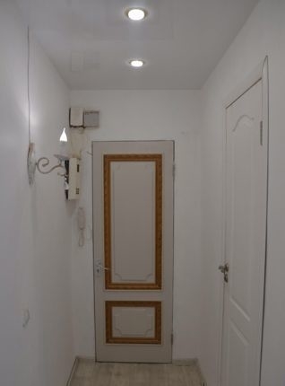 Продается новая квартира в мебелью.