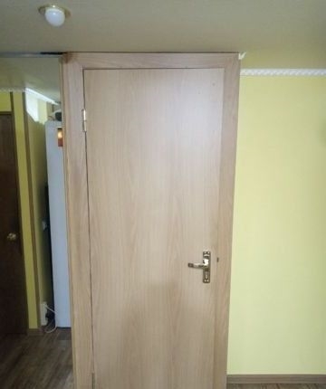 Сдается комната с прекрасным видом из окна.