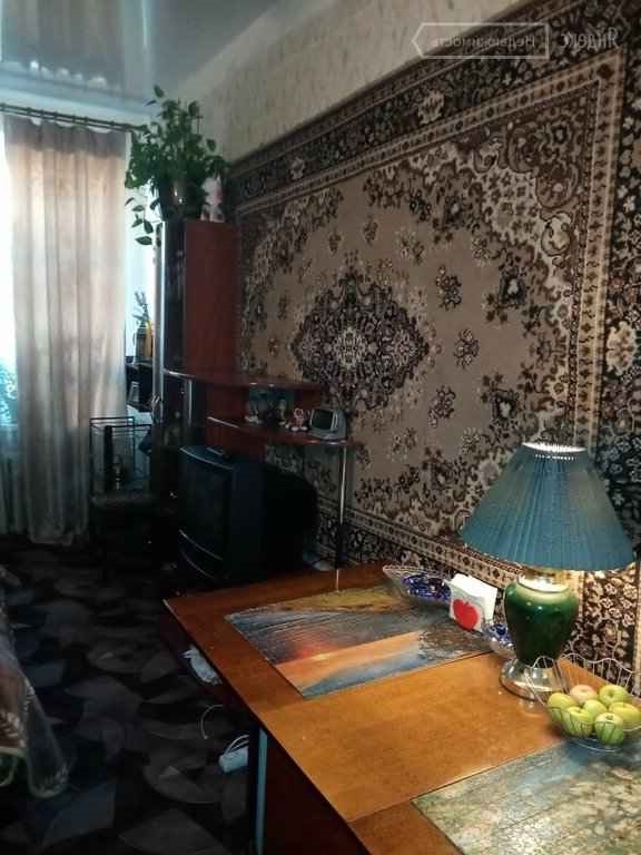 Сдатся комната 15 м , в трехкомнатной квартире.