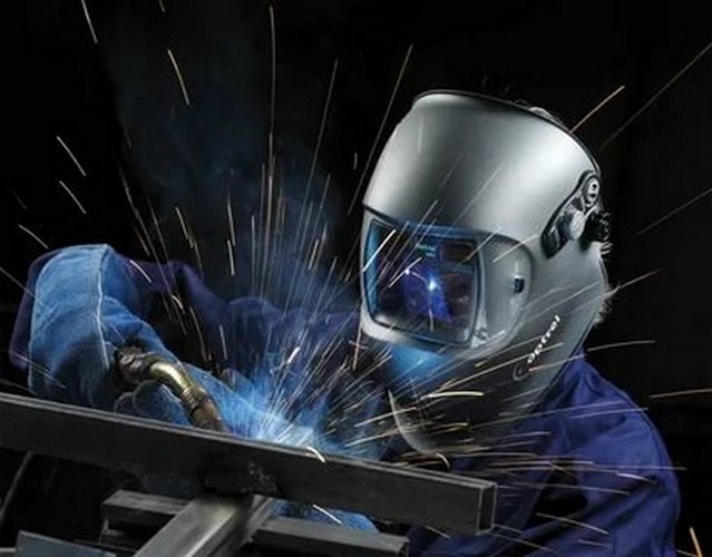 Требуется электрогазосварщик