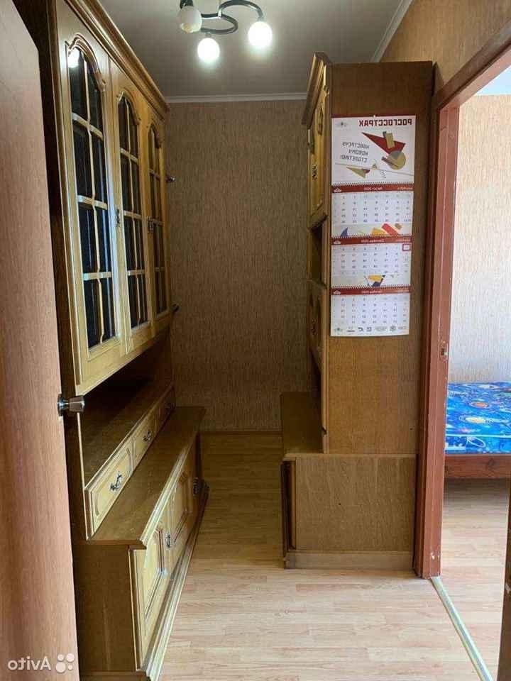 Ремонта не требует заезжай и живи.