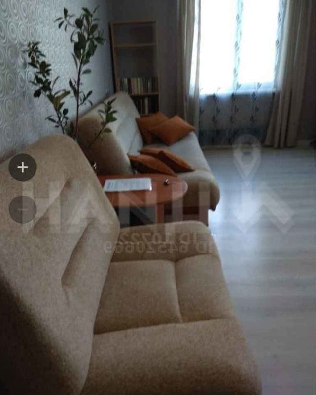До метро идти пешком.