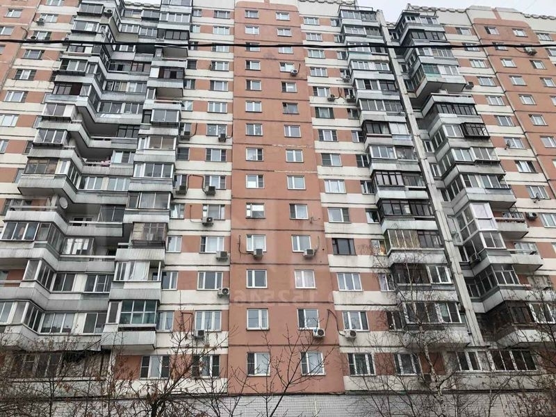 Лот 23858169 Торг строго при просмотре.