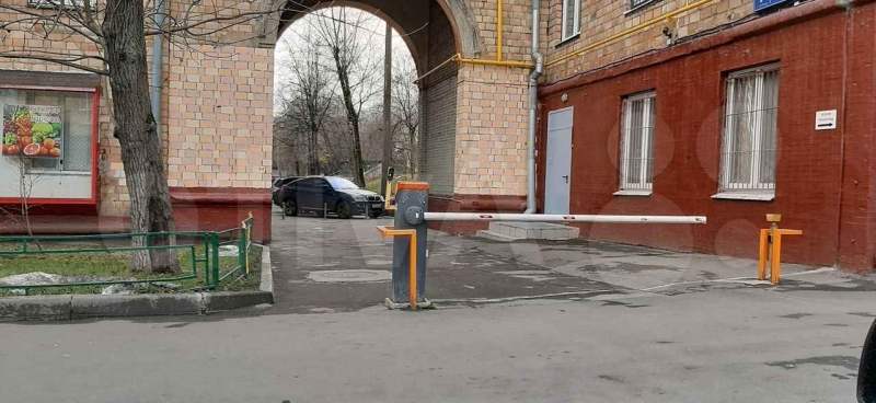 Лот 53869775 Торг строго при просмотре.
