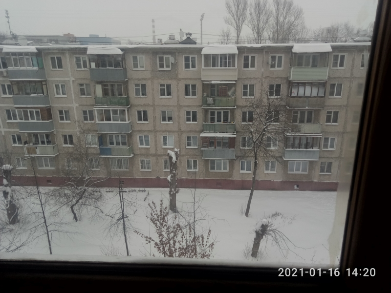 Продается 3-х комнатная квартира площадью 56 м2.
