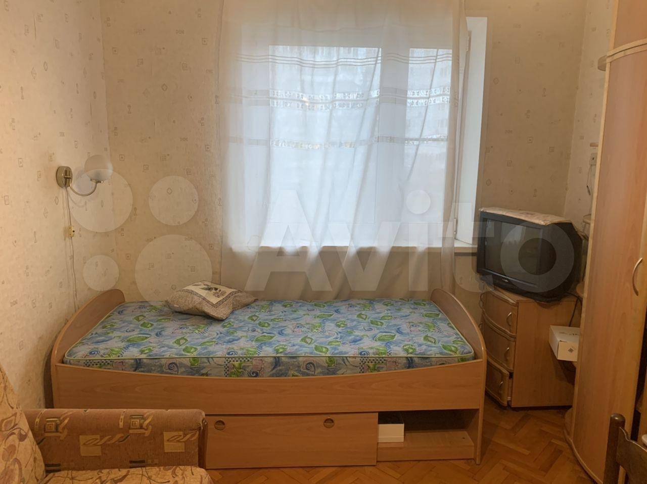 Сдается комната, в квартире есть все необходимое.