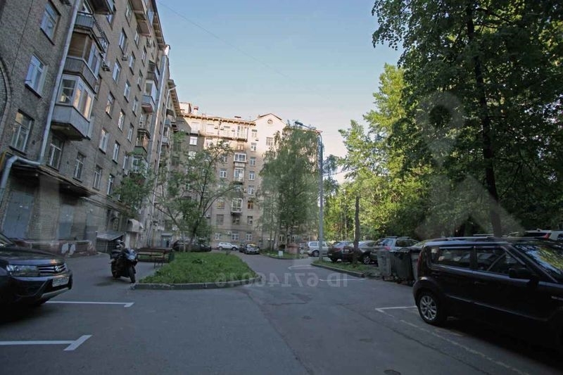 Лот 57200793 Торг строго при просмотре.