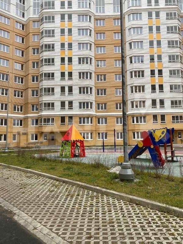 Лот 56101017 Торг строго при просмотре.