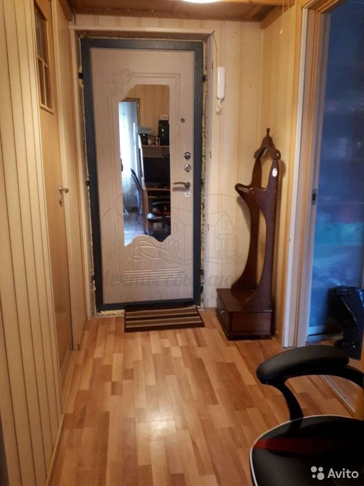 Продается однушка в хорошем районе.