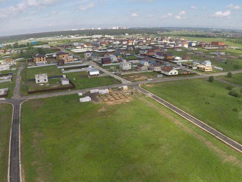 Продам участок под ИЖС. Расположен в 16 км от Москвы.