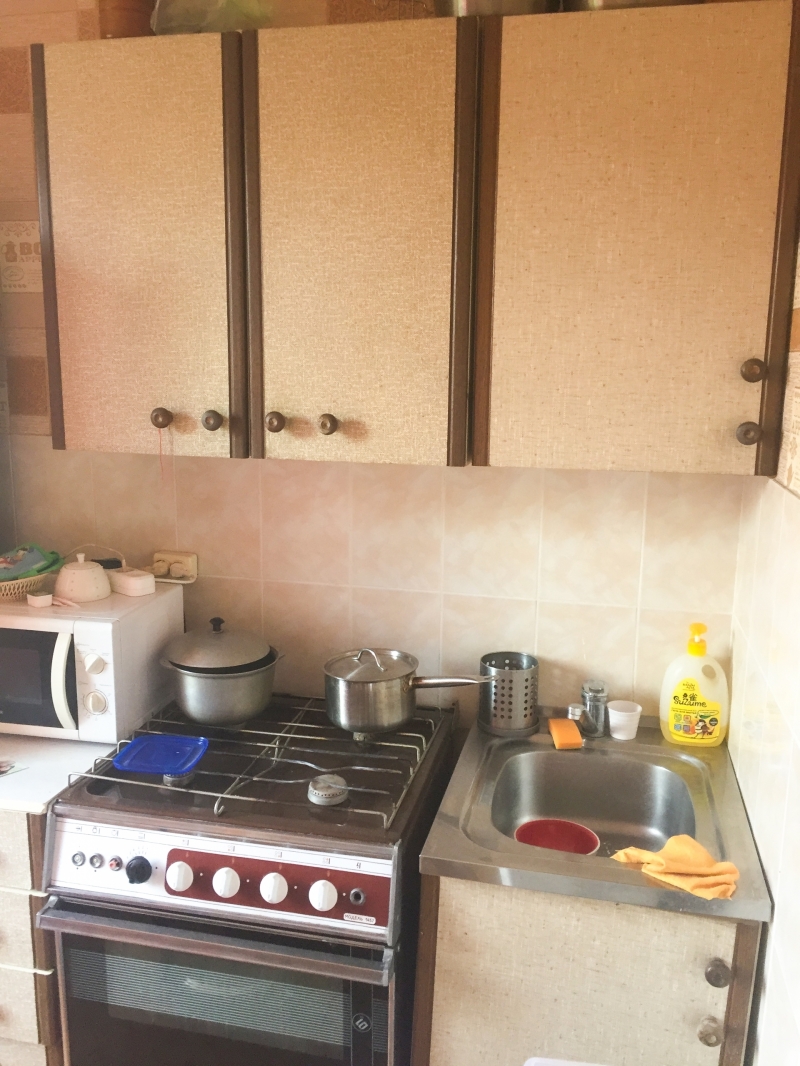 Продается 1-к квартира в тихом районе.