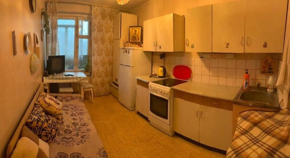 Продается очень уютная и светлая 1-к квартира.