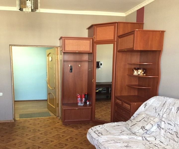 Сдатся комната в коммунальной квартире .