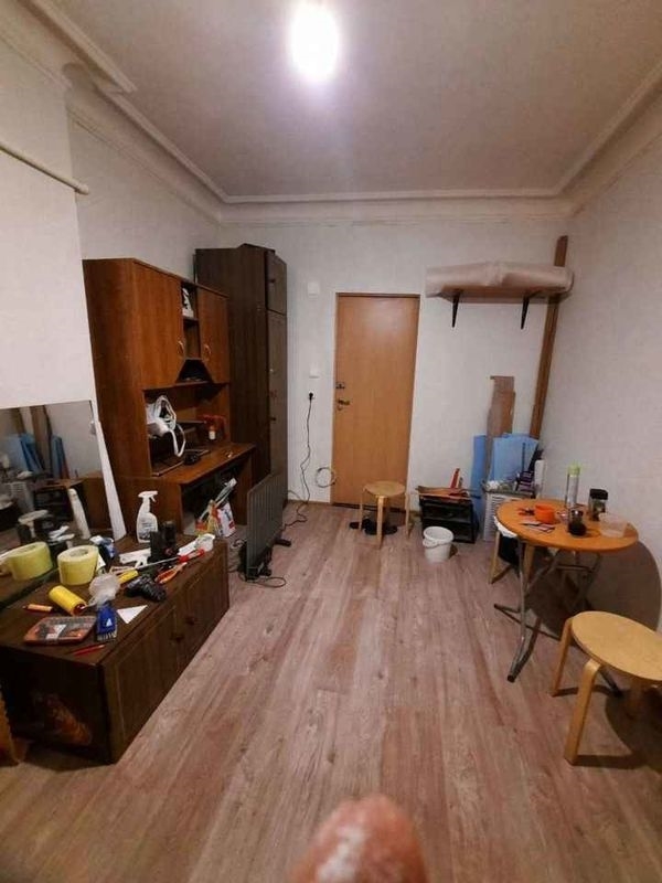 Сдатся комната 12,5 м в коммунальной квартире.