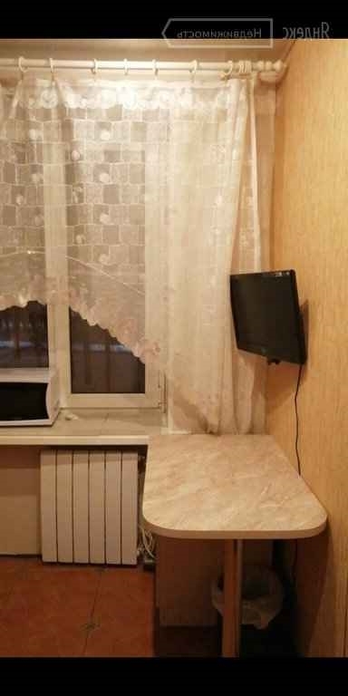 Комната после ремонта в 3-х комнатной квартире в 5 минутах ходьбы от метро Ломон