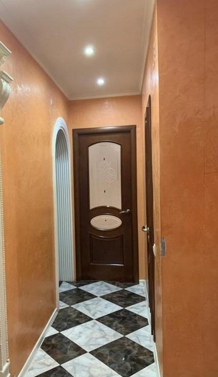 Продатся 3 комнатная квартира.