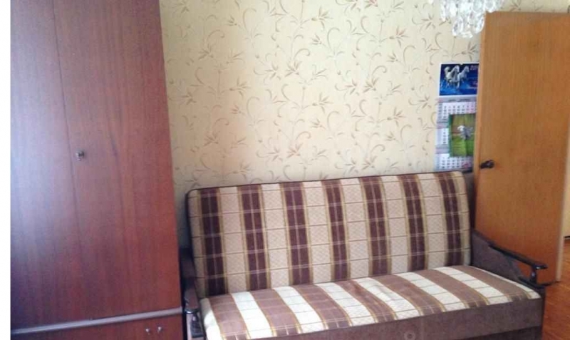 Продам 1-к квартиру в хорошем доме.