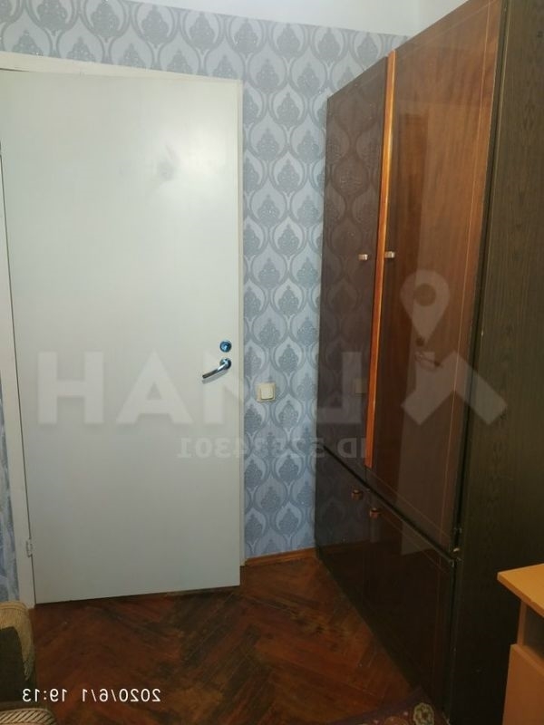 В целом состояние квартиры на 4, но чисто, все работает.
