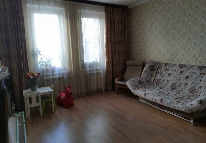 Продам замечательную, светлую и чистую 2-комнатную квартиру.