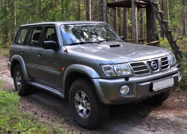 Nissan PATROL, 2003г, дизель 3л, АКПП, 290.000км, один собственник
