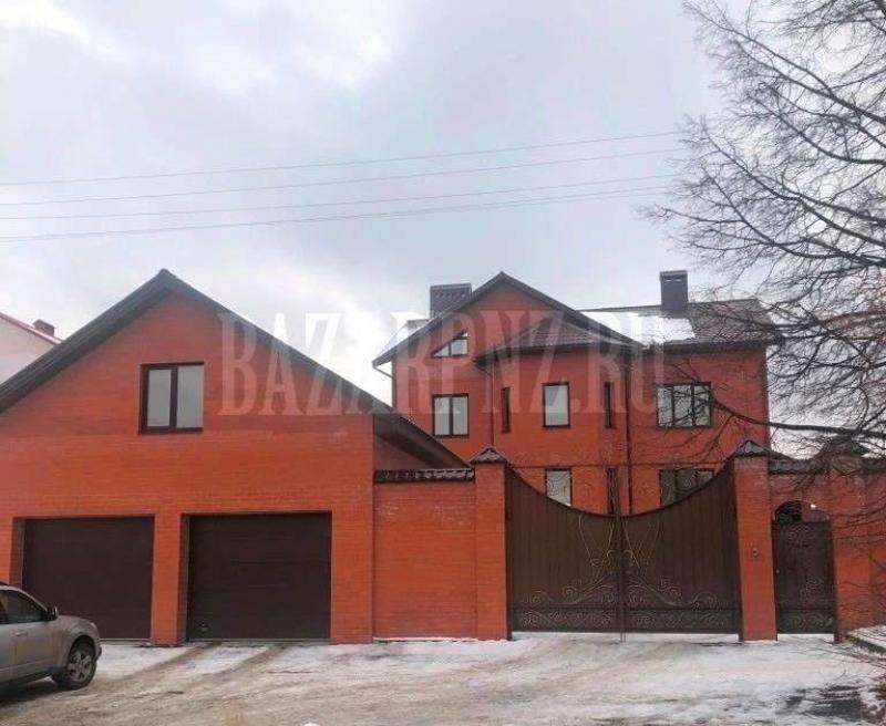 Продается дом, 418 кв.м, на участке 15 сот., ул. Островского 103