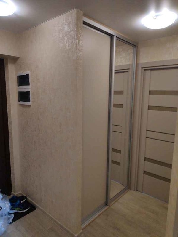 Сдатся уютная ЕВРО ДВУШКА в отличном состоянии в кирпичном доме.