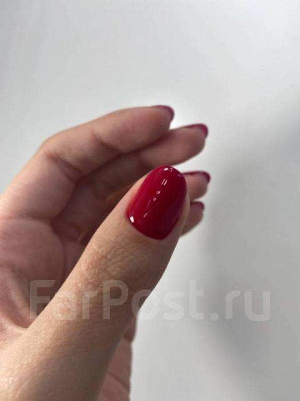 Маникюр с покрытием гель лаком 1000 р. во Владивостоке