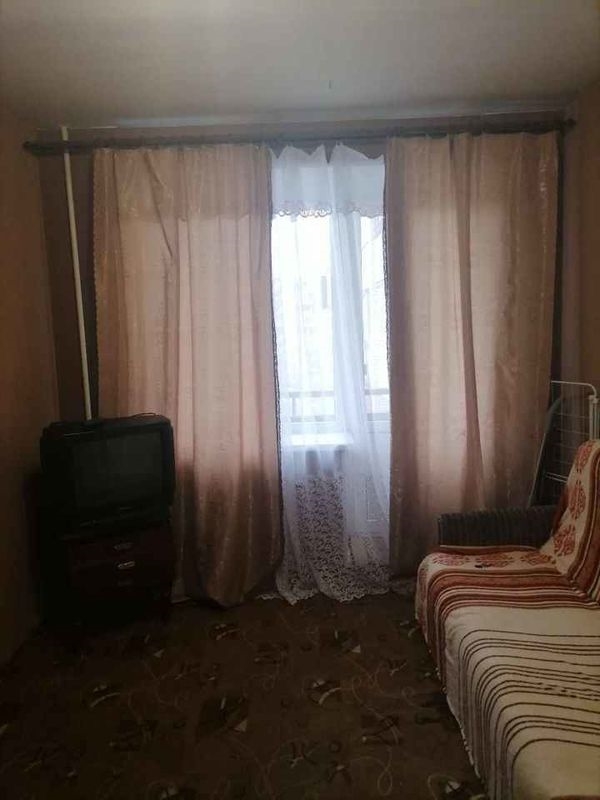 Комната сдатся в аренду на долгое время.