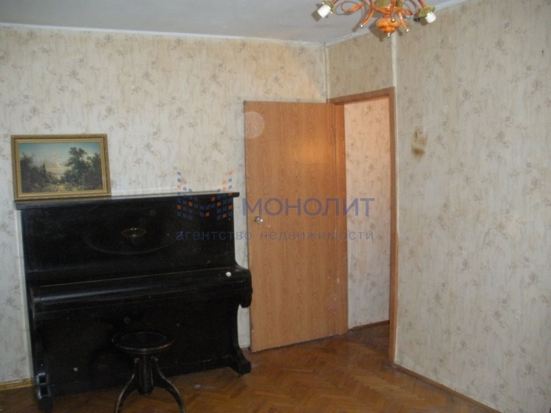 Продам трешку в хорошем районе.