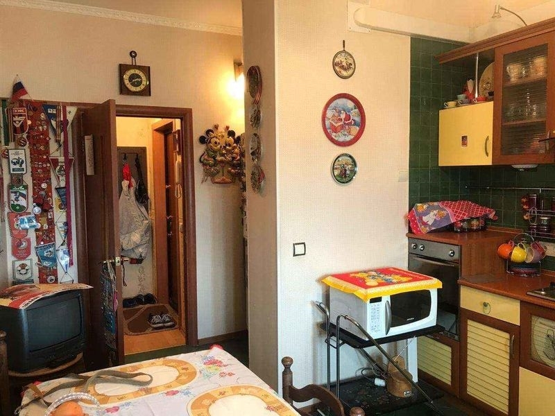 Продам замечательную, светлую и чистую 2-комнатную квартиру.