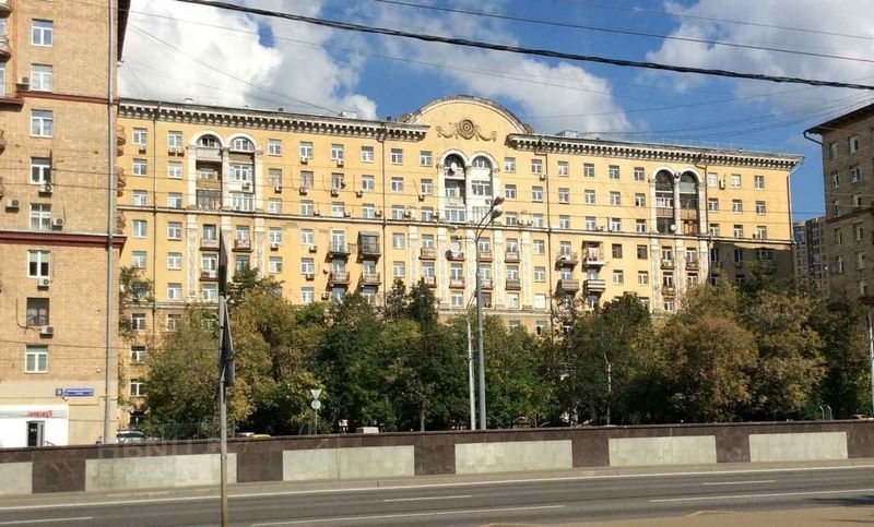 Лот 67034346 Продается замечательная 3-к квартира.
