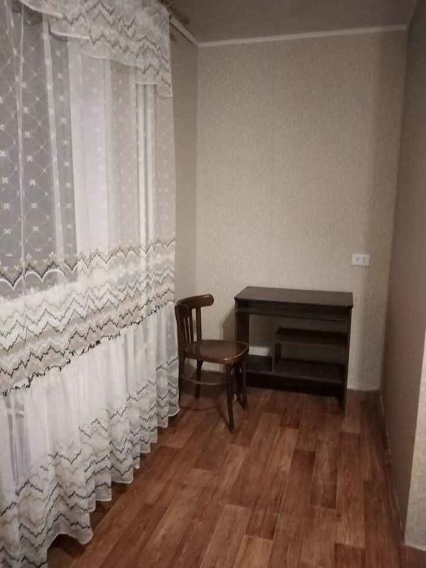 Комната в шаговой доступности от м.