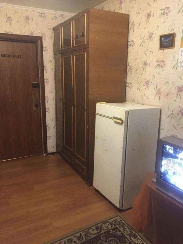 Сдатся комната на длительный срок, лицам только славянской внешности.
