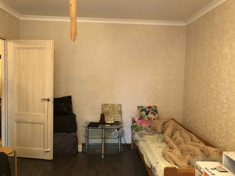 Прдам однушку в хорошем районе.