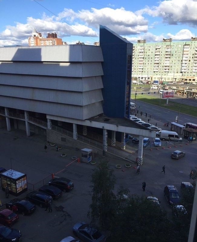 Сдатся квартира в пешей доступности от метро проспект просвещения в 5 ...